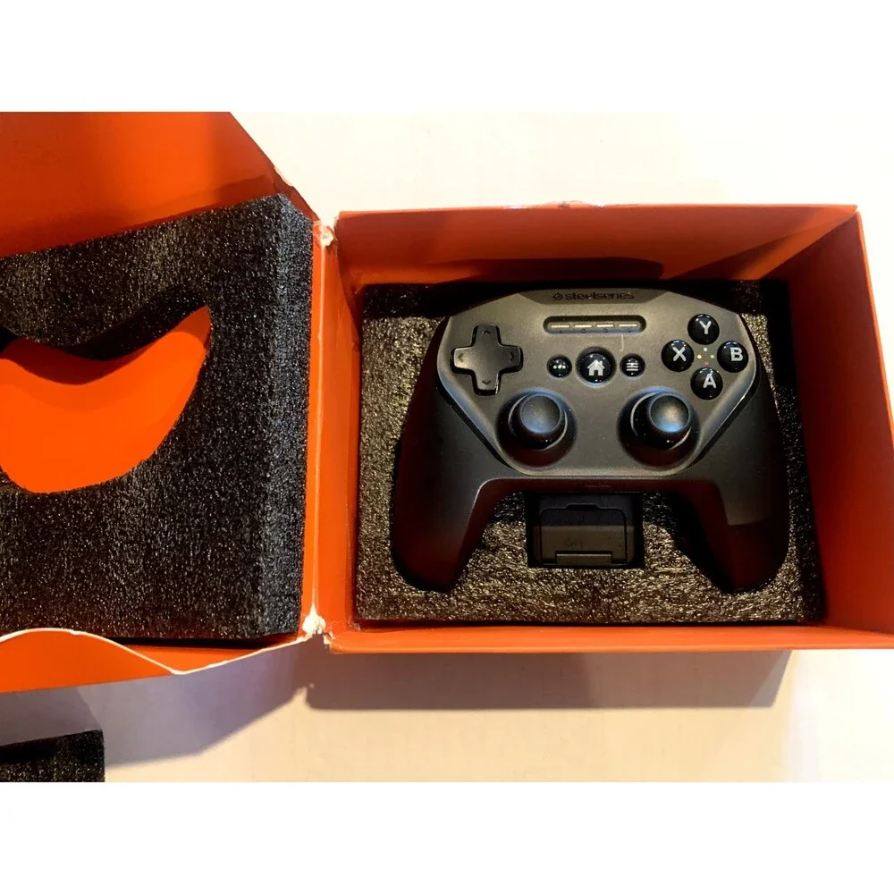 NEW SteelSeries Stratus Duo Professional Wireless Gaming or VR Remote(SEE PHOTO)